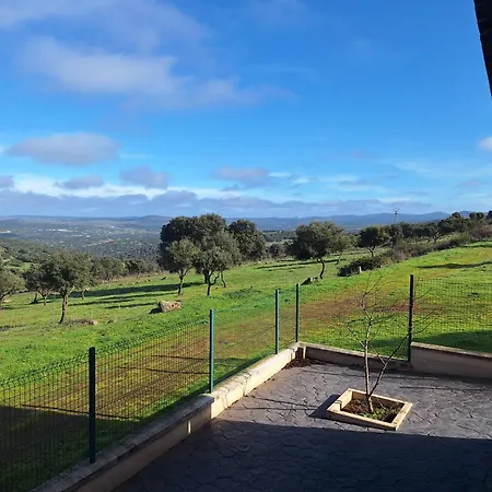 シャレー Casa Dehesa La Lancha Cumbres Mayores